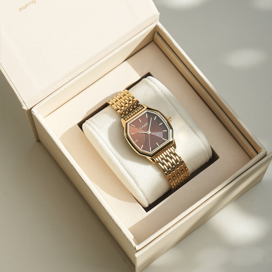 Julia Gold Brown
